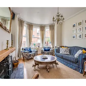 Ormeau Park Apartment Belfast